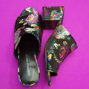 CHRISTIAN SIRIANO OPEN TOE BLACK FLORAL BLICK HEEL